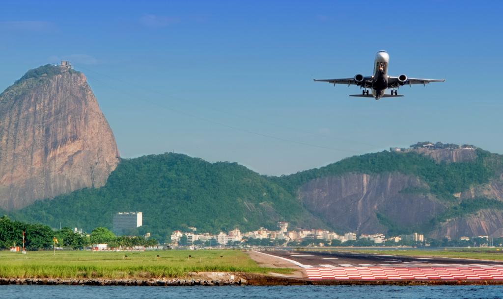 Rio's Santos Dumont concession moves a step closer, but how to lease an airport with a capacity cap?