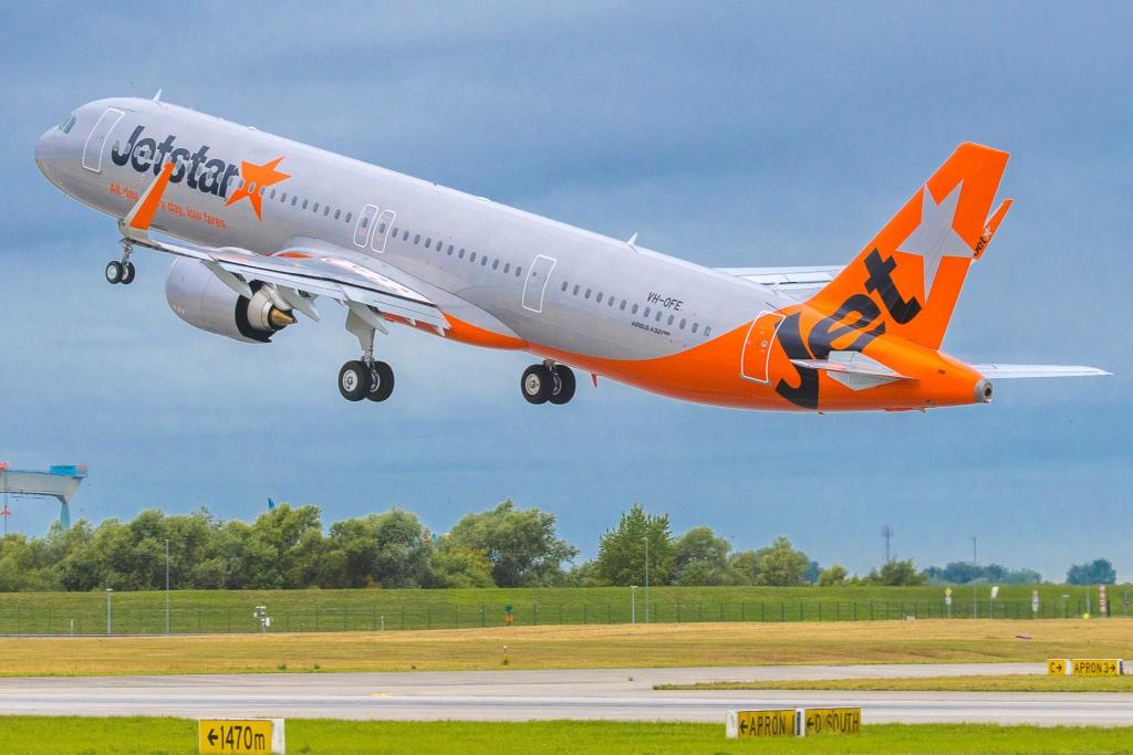 Middle East turmoil disrupts Jetstar’s growth trajectory, but fleet renewal rolls on