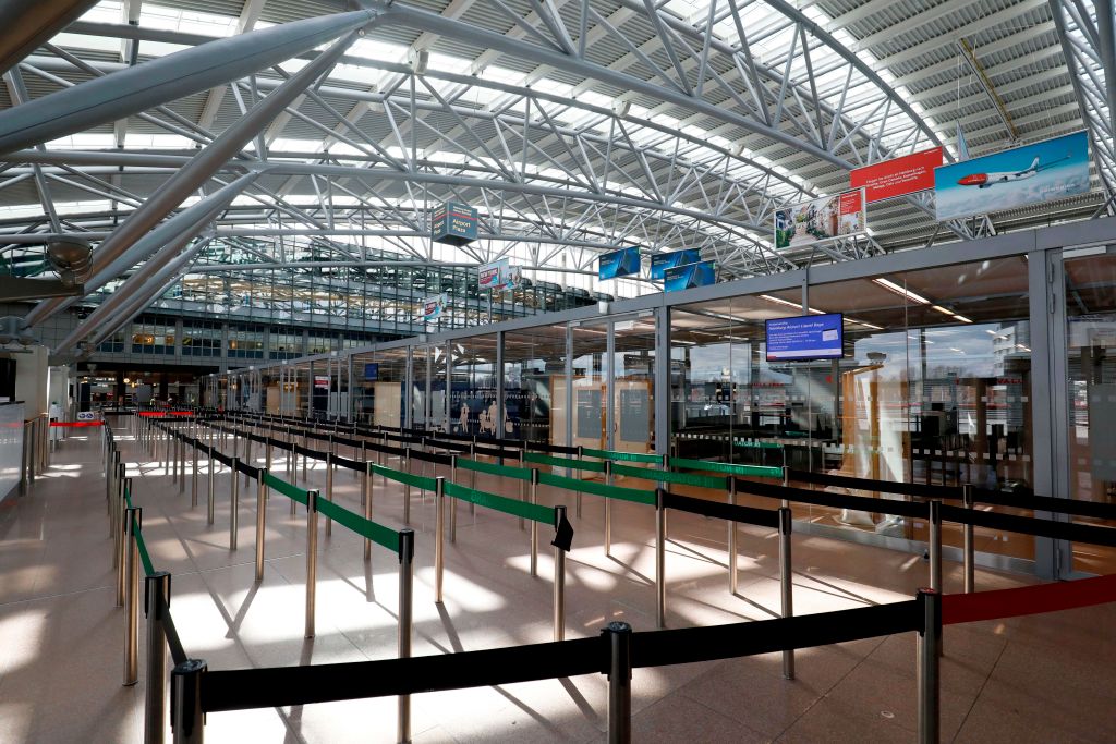 Hamburg leads as airport shops reopen but too soon? CAPA