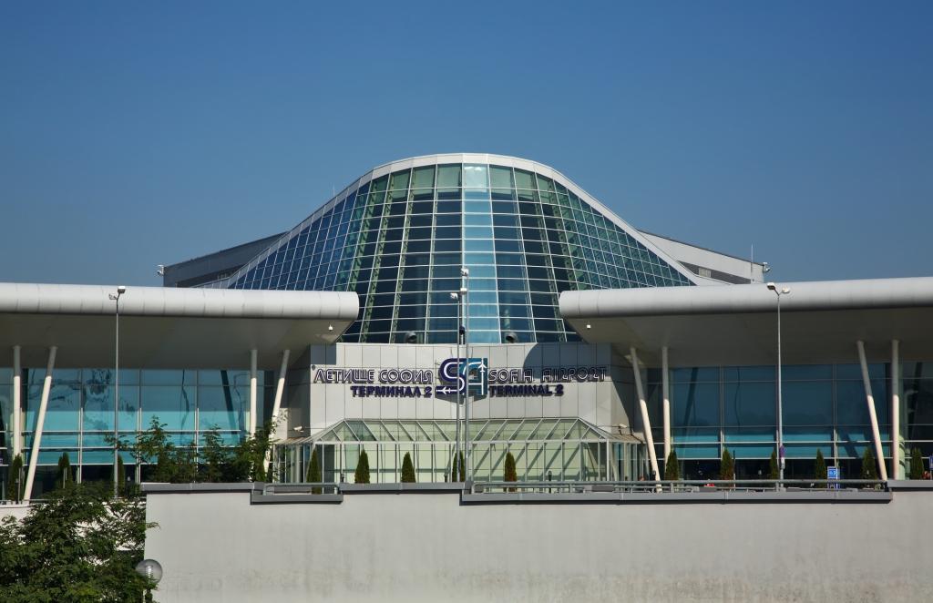 Sofia Airport concession signed – EUR600 million investment | CAPA