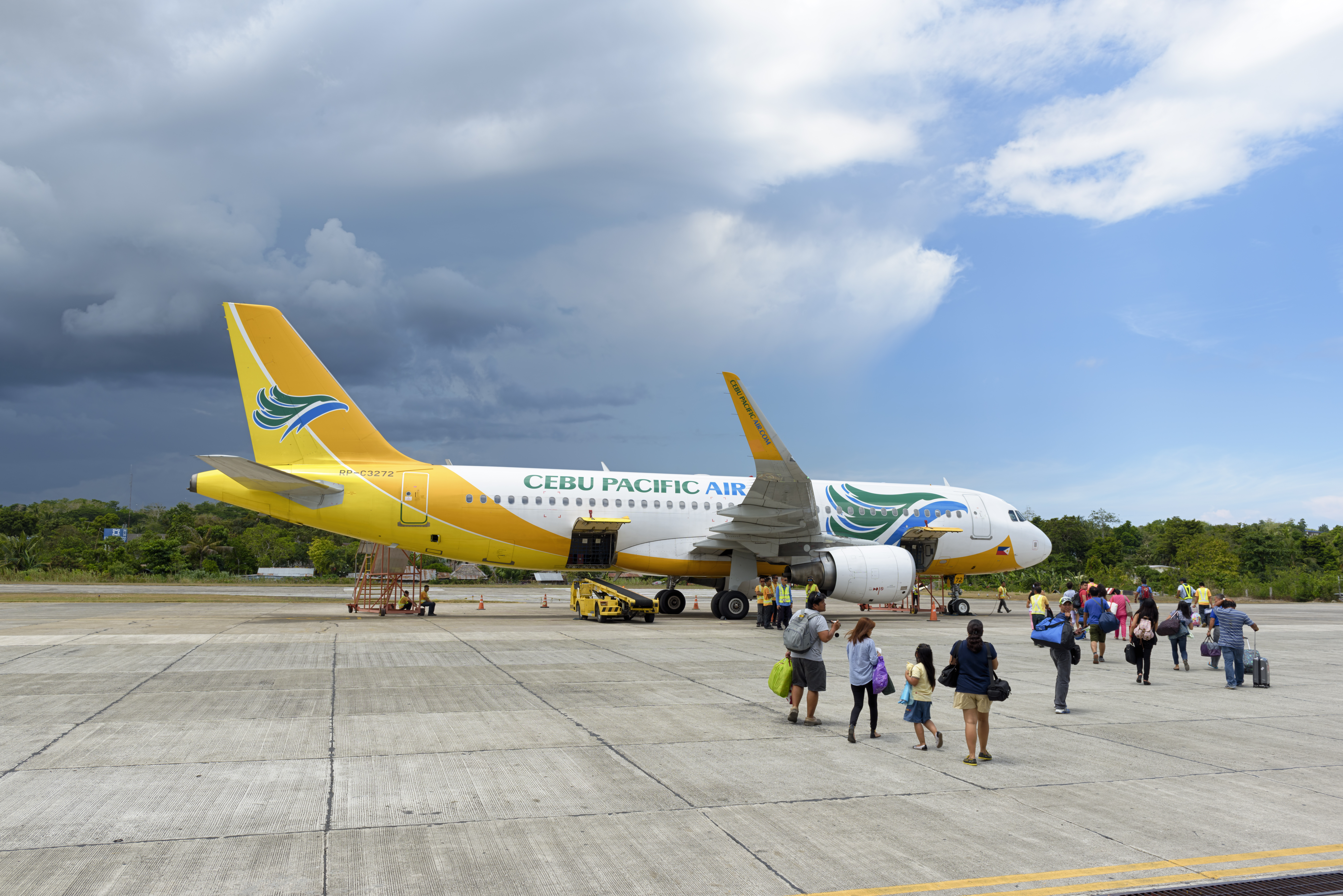 Caticlan Airport Capacity Doubles With Expansion From Airasia Cebu Pacific And Philippine Airlines Capa