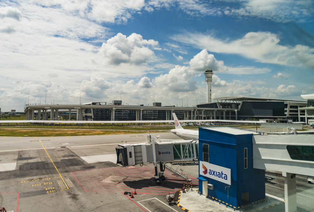 Kuala Lumpur International Airport: rapid passenger growth but ...